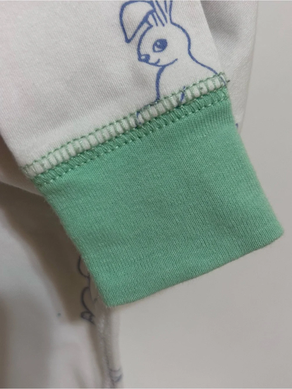 TBBC pajama top size 4T white mint green bunnies long sleeve Pima cotton buttons